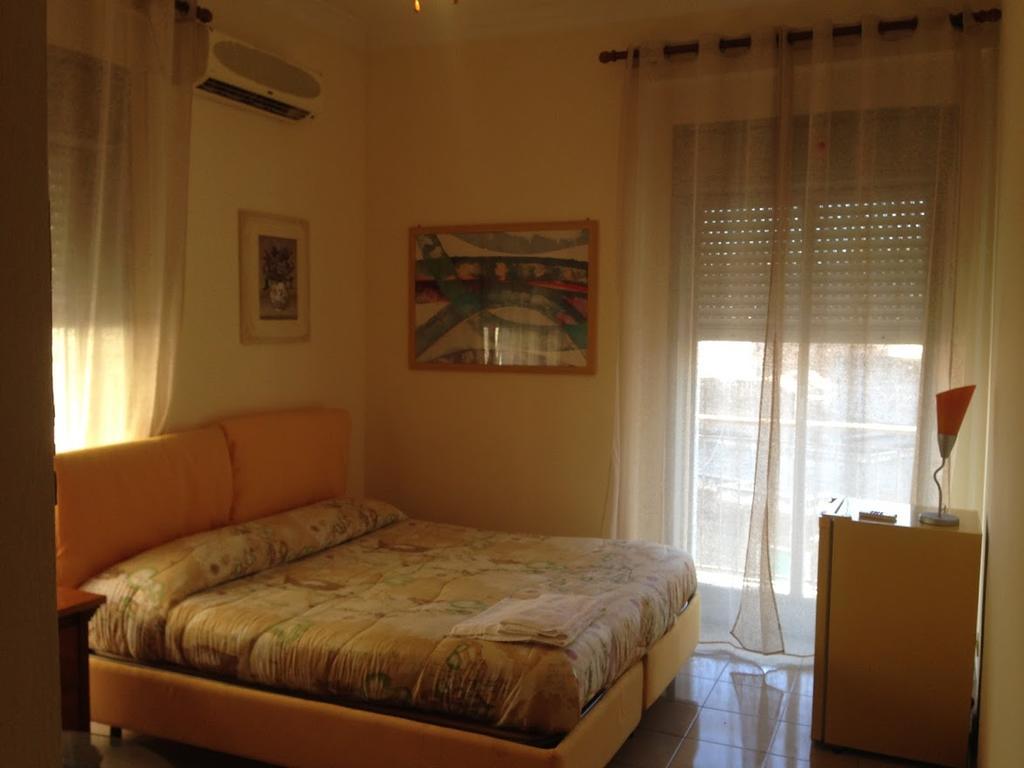 B&B Bordighiera CTA Exterior foto